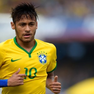 开云体育登入-田径世锦赛刘翔担任解说嘉宾，网友怀旧刷屏，刘翔第一次获得世界田径锦标赛冠军